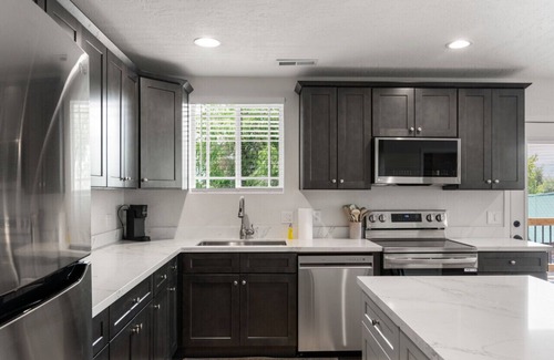 St. Charles Apartment | Family-Friendly 2BR Condo Steps from Bear Lake Adventure