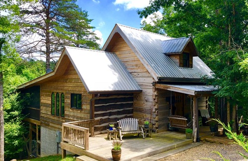 Mentone Cabin | Romantic River Mountain Cabin with Hot Tub & Spa Amenities