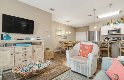 Corpus Christi House | Beachside Retreat: Balcony Views, Resort Pools & Playground