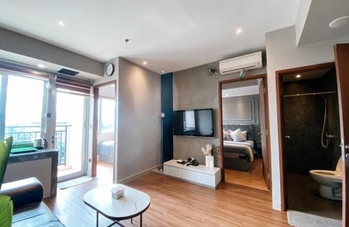 Bandung Kulon Apartment | Guest Rated 10/10: 2BR Apartment with Ocean View in Bandung