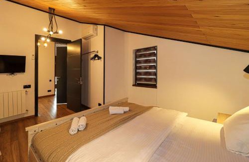 Avlabari Apartment | Inviting 2BR Apartment with Terrace & Scenic Views