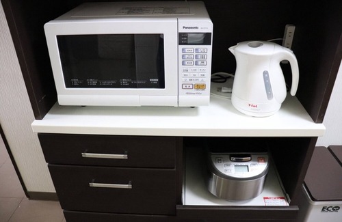 Chatan Apartment | Exceptional 2BR Apartment Near American Village Beach