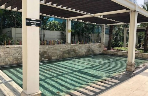 Jakarta Apartment | Budget-Friendly 2BR Central Park Apartment for Families