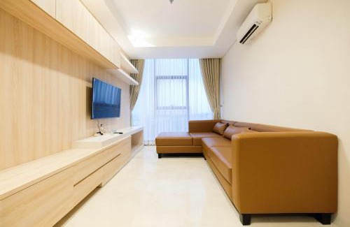 Mampang Prapatan Apartment | Modern 2BR L'Avenue Apartment with Pool & Family Friendly