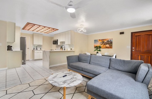 Ewa House | Idyllic Hawaiian Dreamin’: Serene 2BR Home with Pool