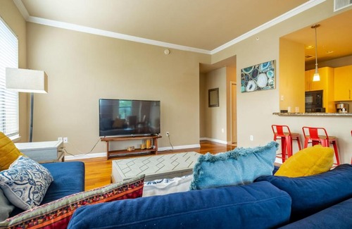 Cityplace Apartment | Executive 2BR Suite with Pool & Gym by ENVITAE Awaits