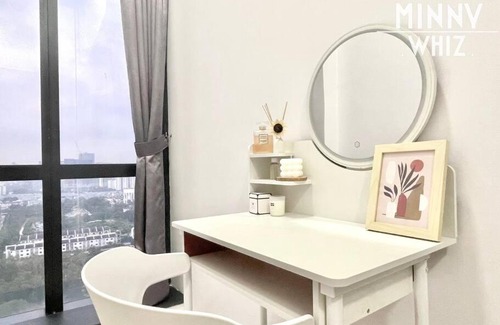 Bandar Tun Razak Apartment | Family-Friendly 2BR Suites with Pool Near Pavilion Bukit Jalil