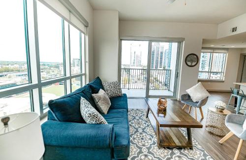Third Ward Apartment | Stylish 2BR Apartment Near BOA Stadium with Pool & Pet Options