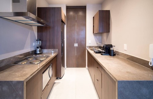 Merida Municipality Apartment | 2BR Ground Floor Apartment with Fast WiFi & Spa Access
