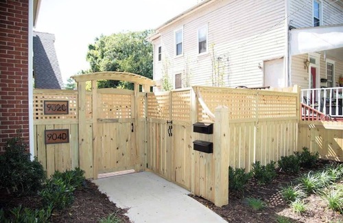 Roanoke Condo | Guest-Centric Getaway at The Winona House - Rated 9.8/10