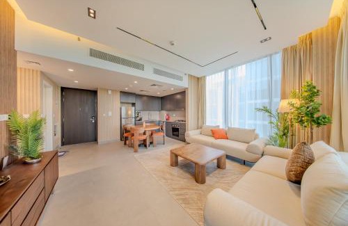 Sharjah Apartment | 2BR Home - Aljada's Amazing Green Views - Sleeps 6