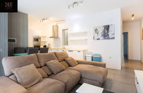 Attard Apartment | Cozy 2BR Home with Outdoor Dining & Scenic Greenery