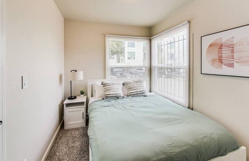 Downtown Berkeley Apartment | Family-Friendly 2BR Retreat in Berkeley Near Campus