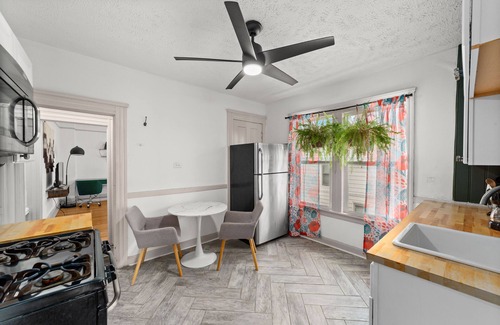 Little Italy Apartment | Discover a 2BR Haven in Vibrant Little Italy