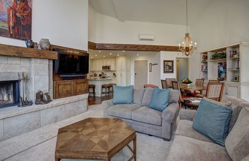 Edwards Condo | Guest Rated 10/10: Modern 2BR Condo at Seasons At Arrowhead