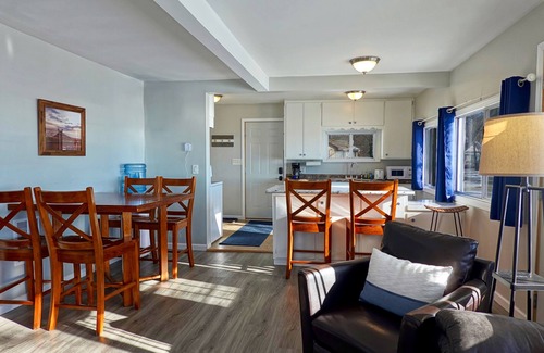 Isle Cabin | Experience Lakefront Bliss: 2BR Cabin with Boat Dock