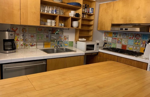 Upper West Side House | Inviting 2BR Loft Steps from Central Park - Rated 9.8