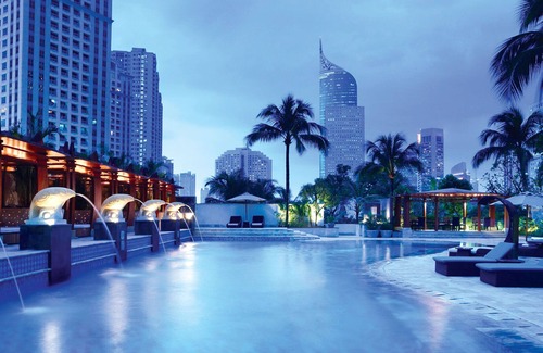 Jakarta Apartment | Elegant 2BR Apartment in Central Jakarta with Hotel Perks