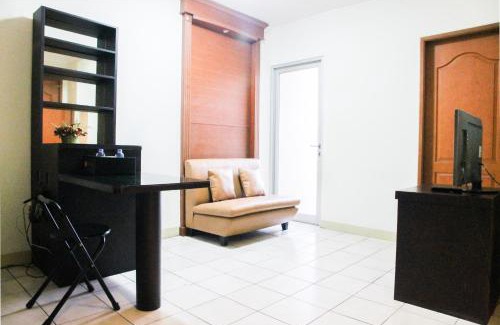 Central Jakarta Apartment | Family-Friendly 2BR Mediterania Palace Apartment in Kemayoran