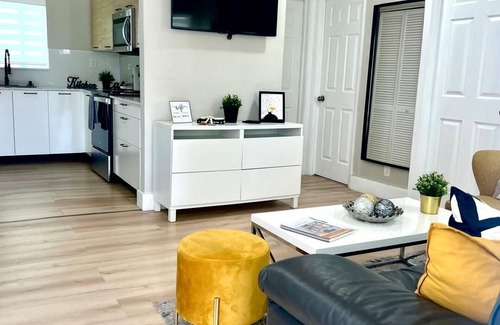 Flagami House | Modern 2BR Getaway with Terrace Near Airport & Coral Gables
