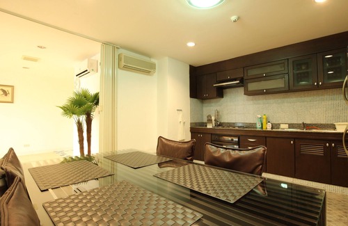 Thung Maha Mek Apartment | Comfortable 2BR Retreat Near BTS – Ideal for Families