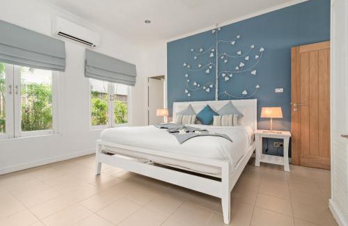 Hua Thanon Resort | Beachside 2BR Villa Baan Orchid with Ocean Views & Pool