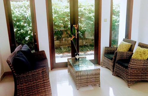 Senggigi Villa | Ideal 2BR Villa Paradise with Pool & Jacuzzi by Senggigi Beach