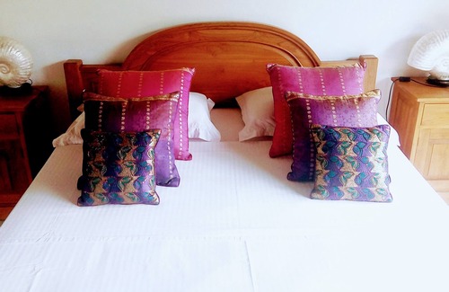 Senggigi Villa | Ideal 2BR Villa Paradise with Pool & Jacuzzi by Senggigi Beach
