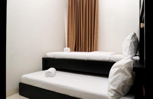 Old Jakarta Apartment | Modern 2BR Apartment with Pool Access at Mediterania Marina