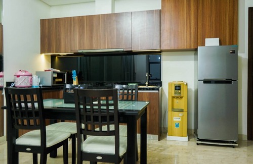 Pancoran Apartment | Stylish 2BR Apartment with Study Room at L'Avenue