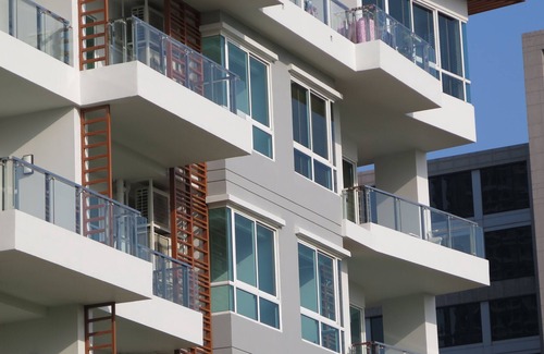Chong Nonsi Apartment | 2BRs River Front Fully Furnished Apt