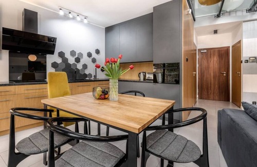 Trzebiatow Apartment | Discover 2Homerent: Tranquil Forest Retreat Near Beach