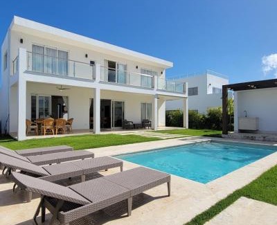 Playa Chiquita Villa | Charming Villas at SOV: 4-Star Oceanfront Retreats