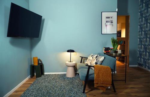 Zona Padova Apartment | Modern Studio Apartment in NoLo Near Trotter Park