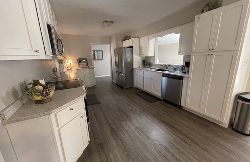 West Lafayette House | Modern Retreat: 2mi to Purdue Stadium with Family Amenities
