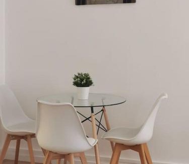 Saint-Germain-en-Laye Apartment | Cozy Wei&Pei Apartment in St Germain En Laye Center