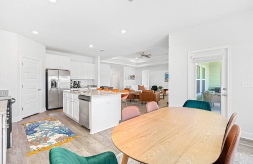 Port St. Joe House | Beachside Retreat with Pool and Dining in Port St. Joe