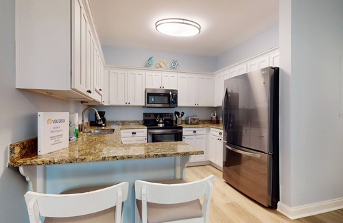 Dune Allen Beach Condo | Beachside Condo with Balcony & Outdoor Pool Retreat