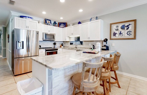 Orange Beach East Condo | Gulf-Front Condo with Private Balcony and Pool