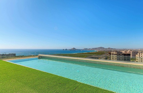 Los Cabos Apartment | 2nd Floor Sea Views and the Best Sunrises in Cabo