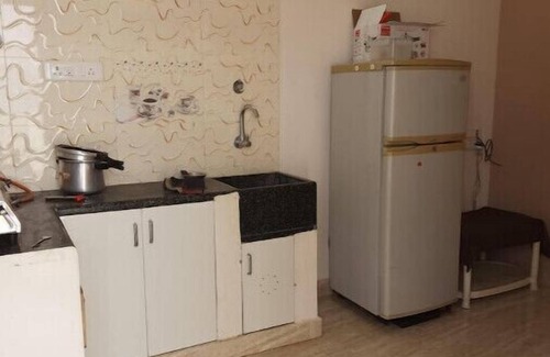 RR Nagar House | Cozy 1 Bedroom Studio - Ideal for Families and Travelers