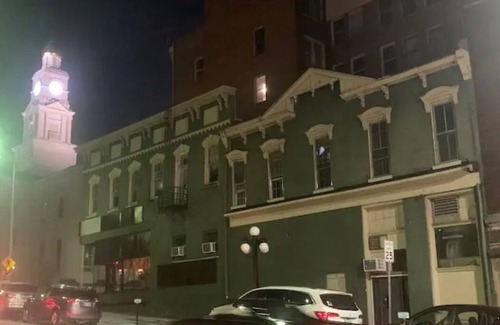Winchester Apartment | 2nd Story Historic Downtown 2BR with Modern Amenities