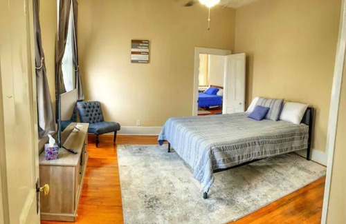 Winchester Apartment | 2nd Story Historic Downtown 2BR with Modern Amenities