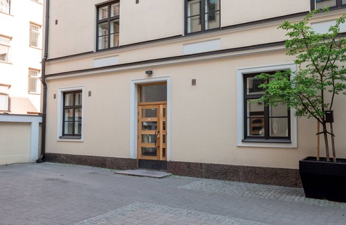 Kaartinkaupunki Apartment | Bright 2BR Apartment with Kitchen & Breakfast Included