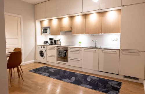 Kluuvi Apartment | Cozy 2ndhomes Center Retreat with Sauna & Balcony
