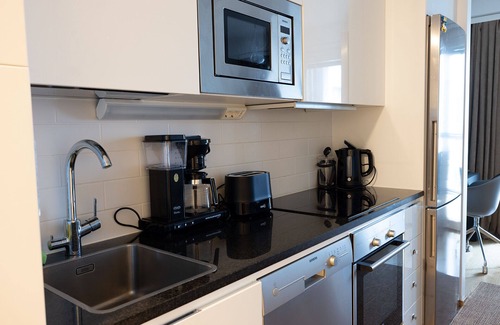 Kluuvi Apartment | Cozy 1BR Apartment with Balcony in Central Location