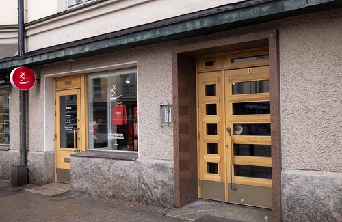 Kamppi Apartment | Modern 1BR City Apartment with Kitchen & Breakfast Included