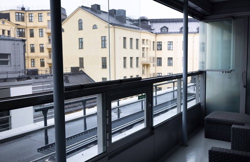 Kluuvi Apartment | Elegant 2-Story Home with Sauna and Family-Friendly Amenities