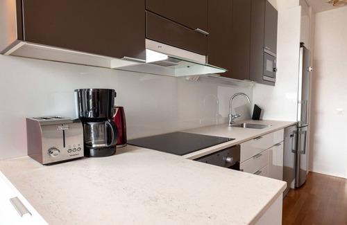 Hietalahti Apartment | Charming Oceanfront 2ndhomes Kalevankatu Apartment Retreat