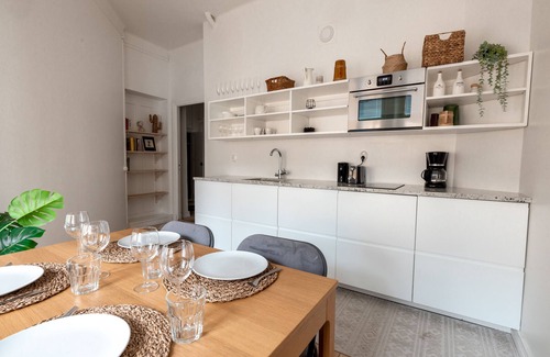 Kluuvi Apartment | Family-Friendly Stay at 2ndhomes Mikonkatu Apartments